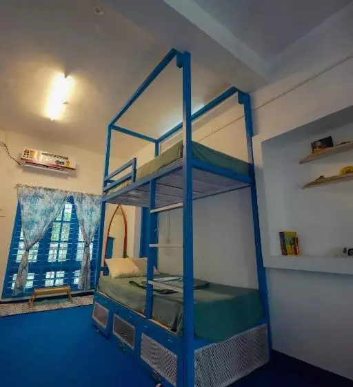 House Of Surf Hostel For Women