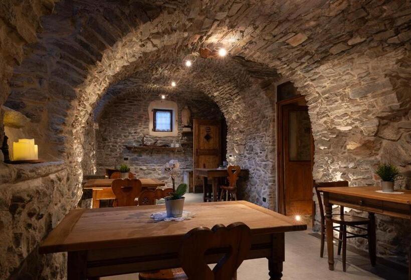 پانسیون Chalet D Aoste