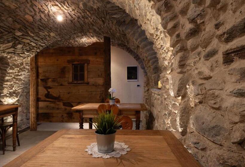 پانسیون Chalet D Aoste