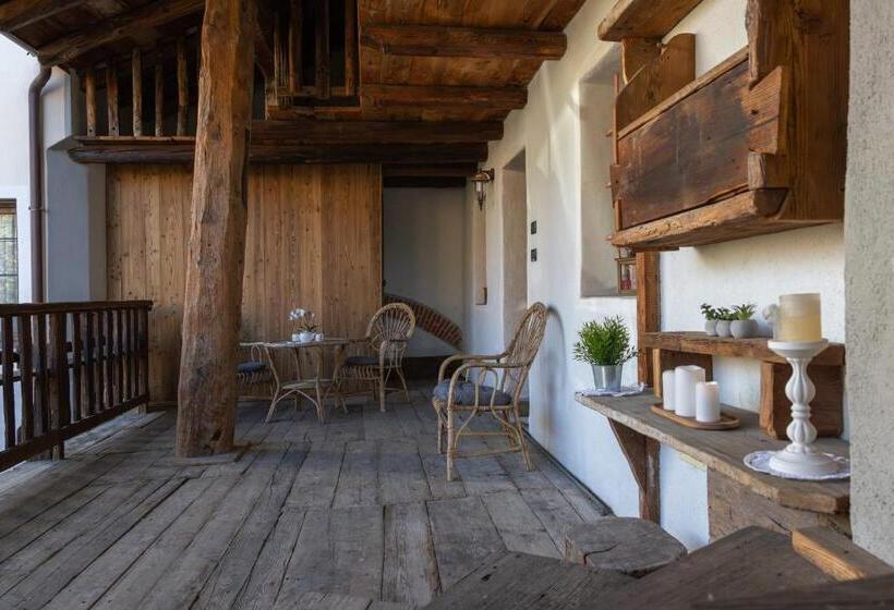 پانسیون Chalet D Aoste