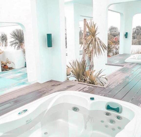 بنسيون La Bella Tagaytay Casa Raffa