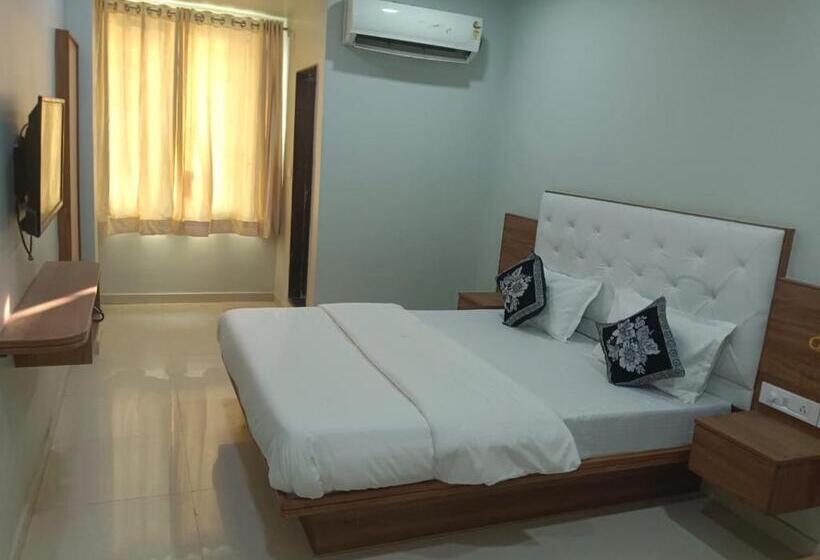 膳宿费 Namo Star & Guest House