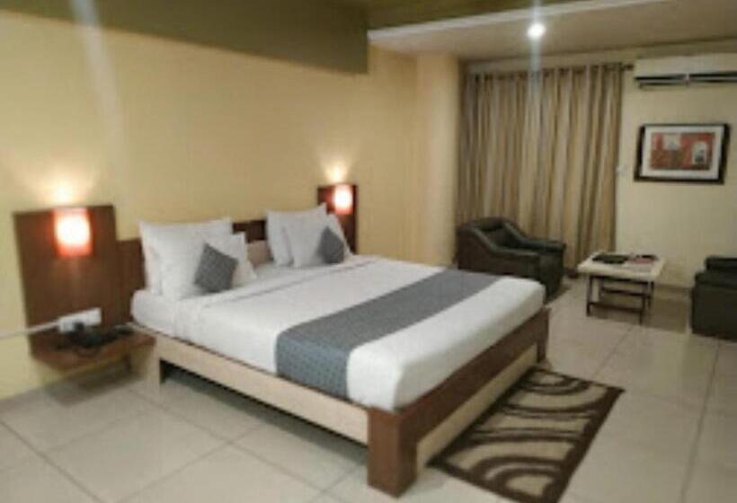 The Galaxy Hotel,rajkot