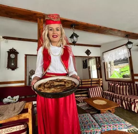 هاستل Sarajevski Begluk