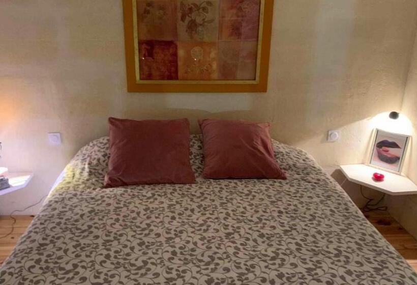 مبيت وإفطار Chambre De Charme