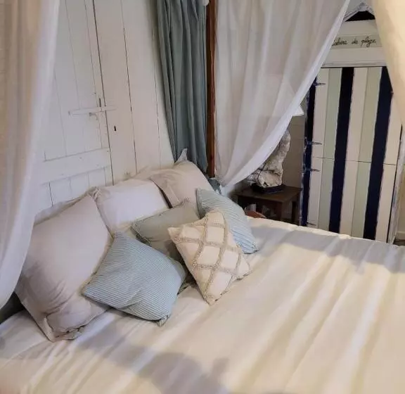 Aamiaismajoitus (B&B) Chambre Océan Cosy Bordeaux Saint Emilion