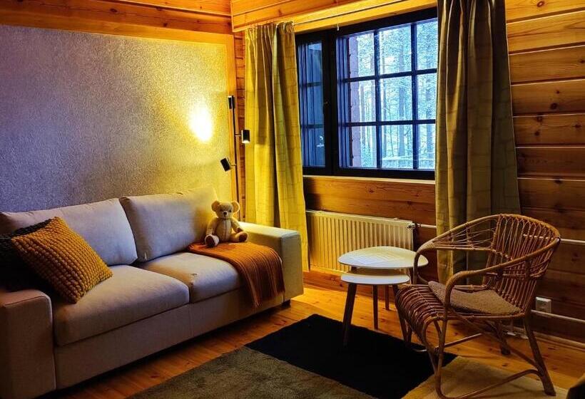 تختخواب و صبحانه Kolin Runo