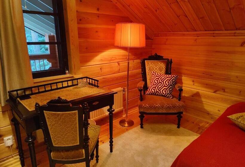 تختخواب و صبحانه Kolin Runo