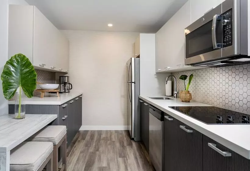 هتل Casa Costera, Isla Verde Beach, Apartments By Marriott Bonvoy