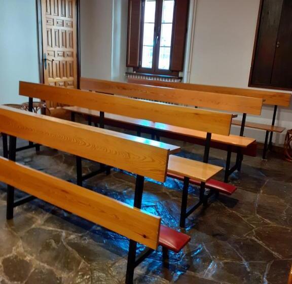 Hotel Casa De Colònies Casa Pare Coll