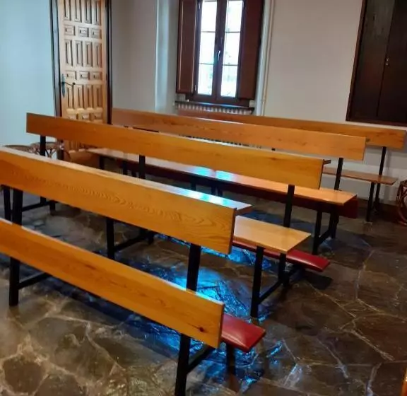 Hotelli Casa De Colònies Casa Pare Coll