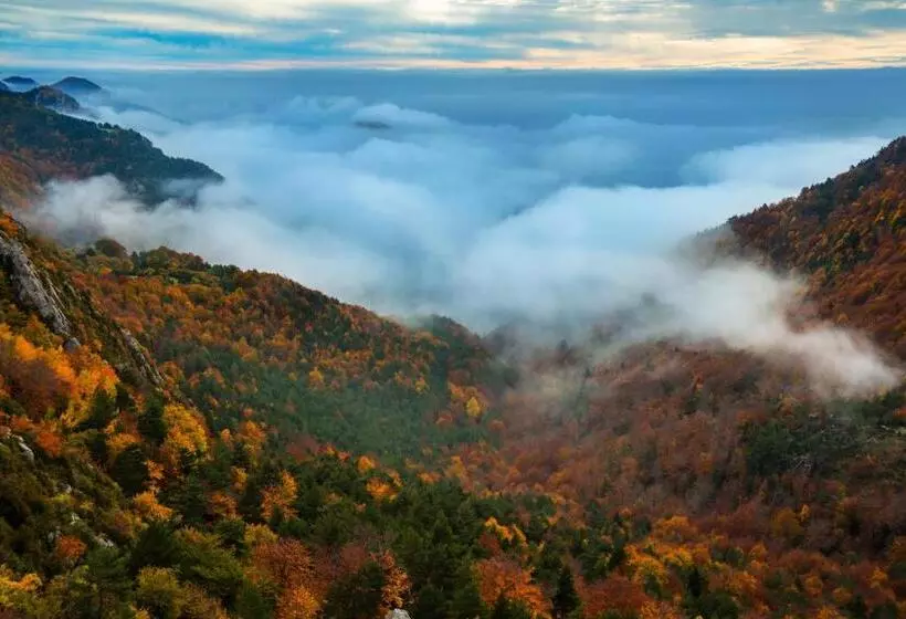 Hotelli Casa De Colònies Casa Pare Coll