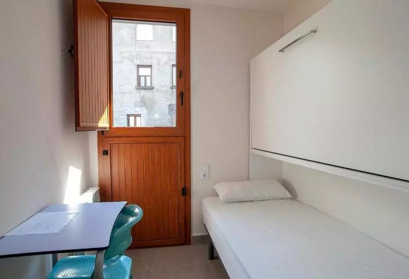 Hotelli Casa De Colònies Casa Pare Coll