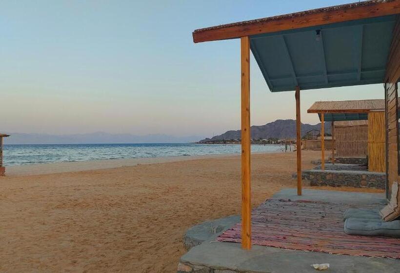 هتل Casablanca Beach Camp