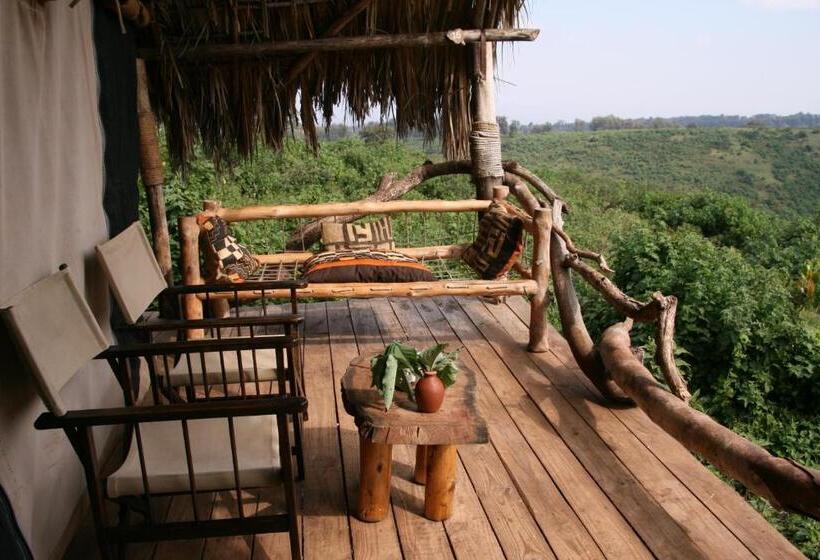 هتل Crater Forest Tented Lodge