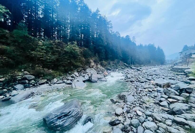 Hotel Devlok Resort By Dls