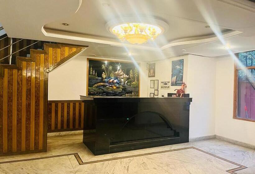 Hotel Devlok Resort By Dls