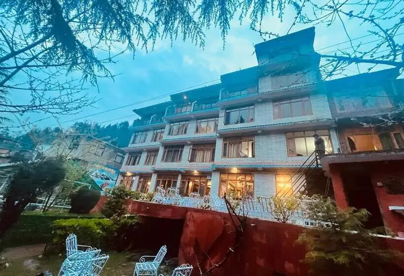 Hotel Devlok Resort By Dls