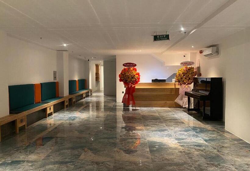 هتل Haven Hut Riverside