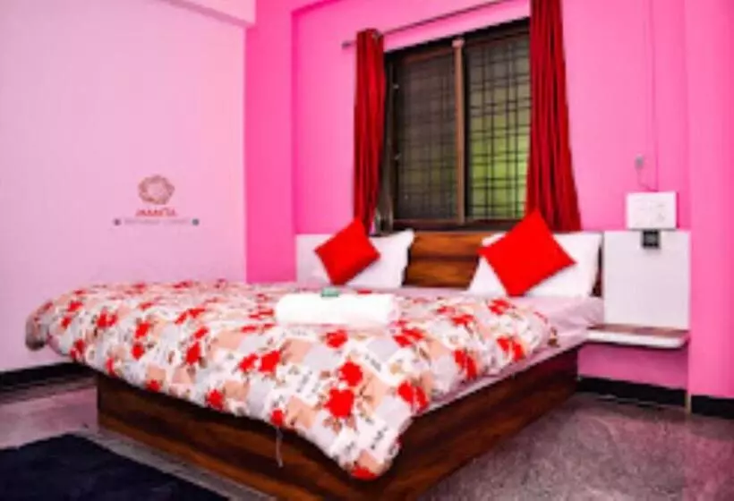 Hotelli Mamta And Lodging, Shani Shingnapur