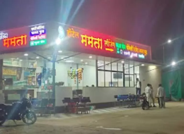 Hotelli Mamta And Lodging, Shani Shingnapur
