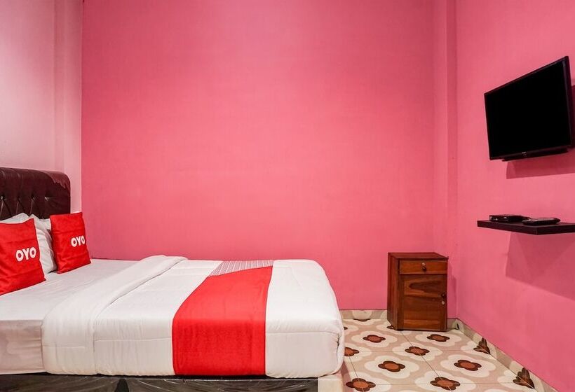 هتل Reddoorz Syariah Near Jalan Urip Sumoharjo