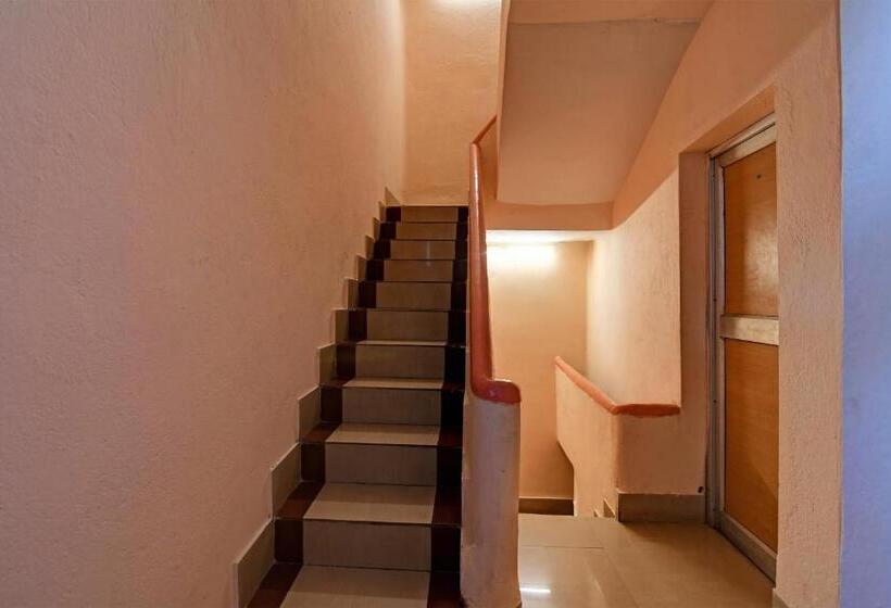 هتل Oyo Flagship Sai Heritage Inn