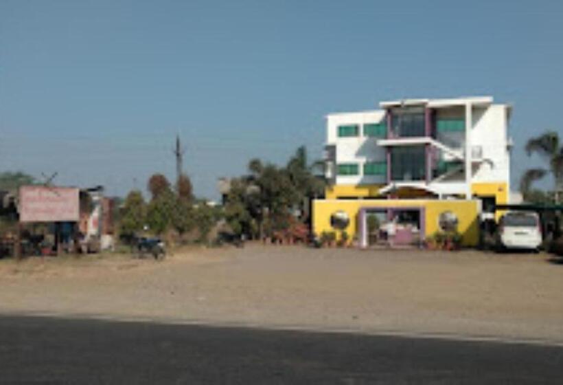 Hotel Palkhi, Bhusawal