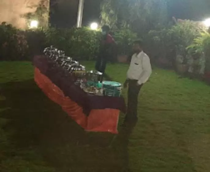 ホテル Palkhi, Bhusawal
