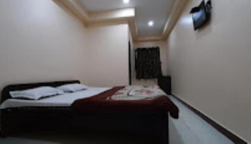 Hotel Palkhi, Bhusawal