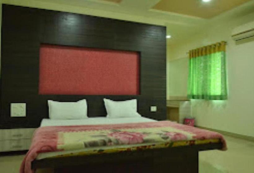 Hotel Palkhi, Bhusawal