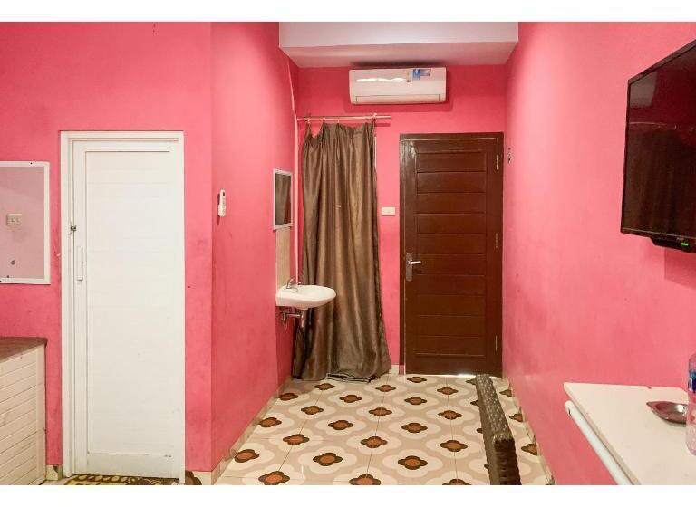 هتل Reddoorz Syariah Near Jalan Urip Sumoharjo