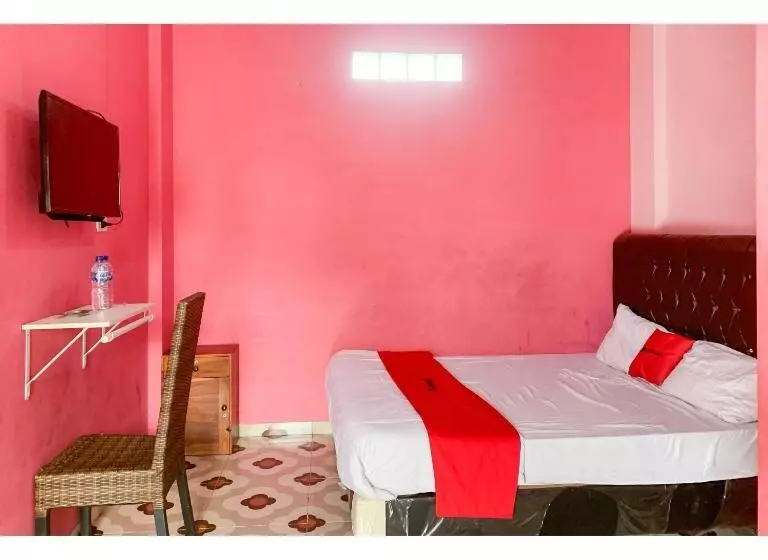 هتل Reddoorz Syariah Way Halim Lampung