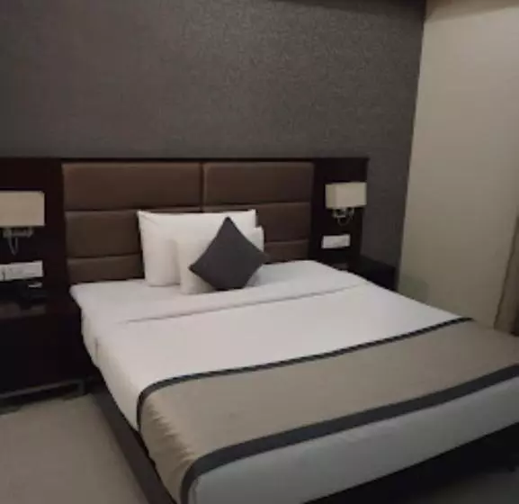ホテル Sai Inn Amhednagar, Maharashtra