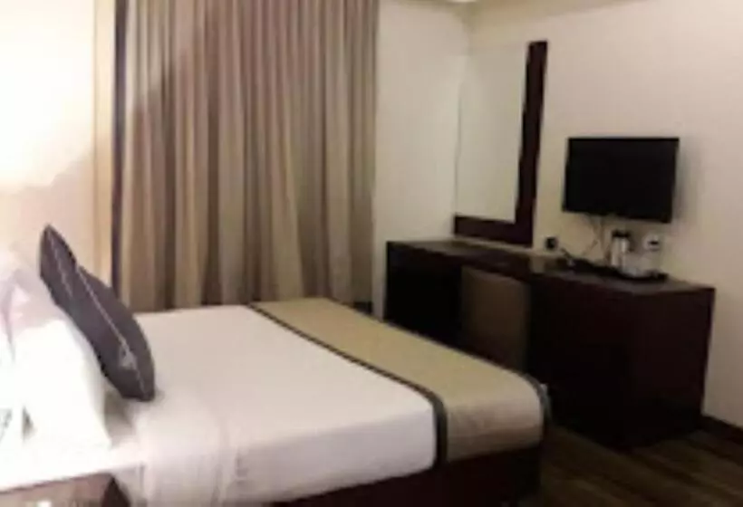 ホテル Sai Inn Amhednagar, Maharashtra