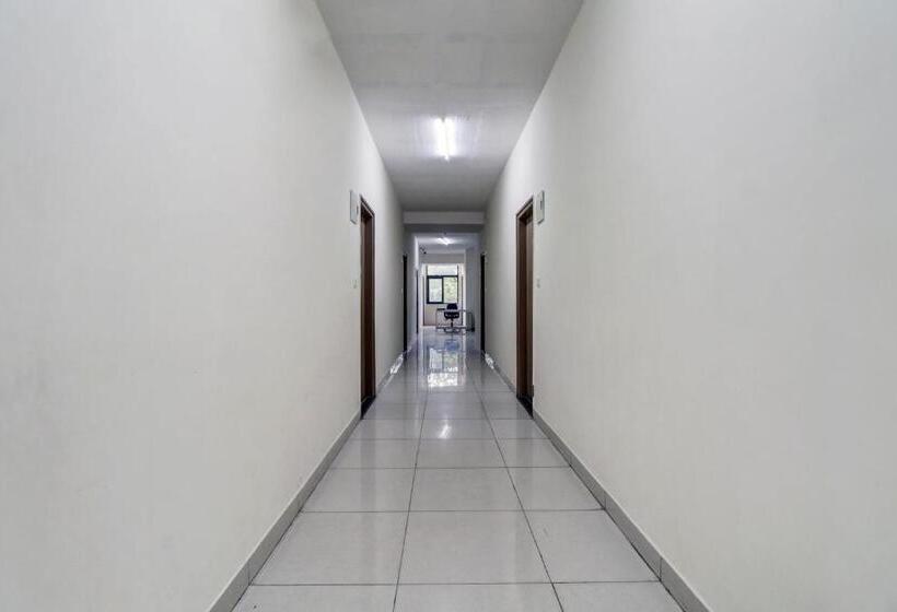 هتل Spot On Exotic Stay