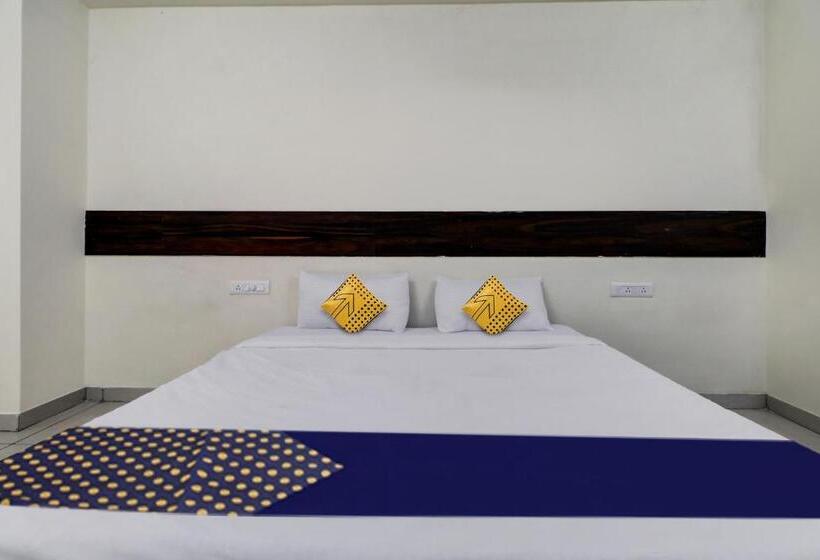 هتل Spot On Exotic Stay