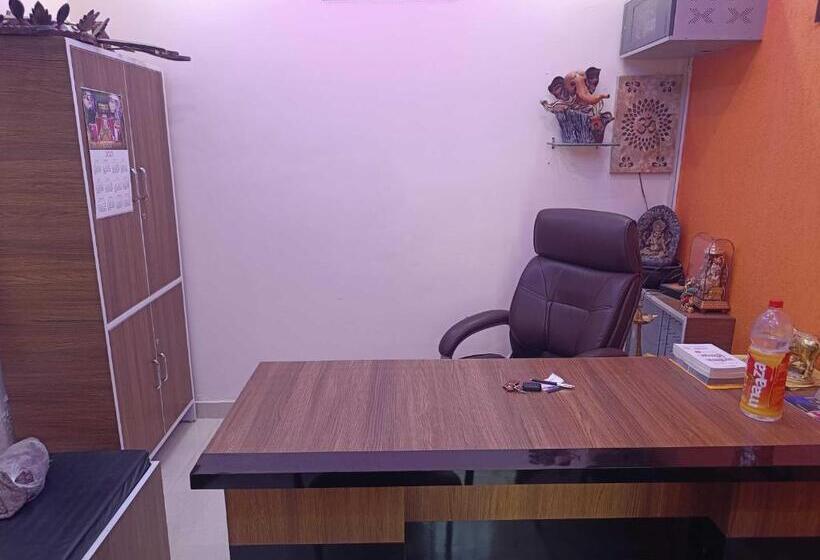 בית מלון כפרי Spot On Yathartha Banquet