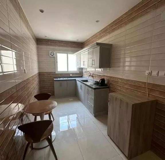 هتل Sunrise Suites
