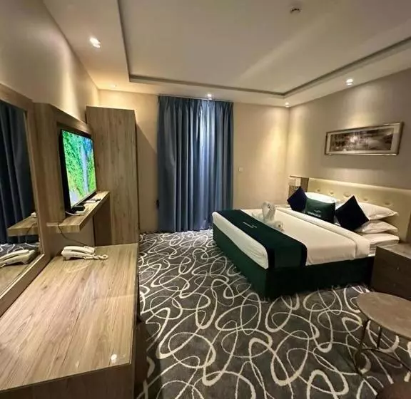 هتل Sunrise Suites