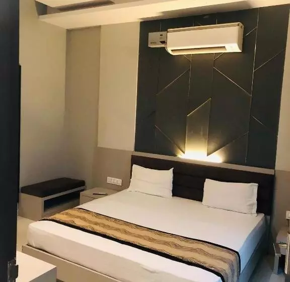 Hotel The Highland