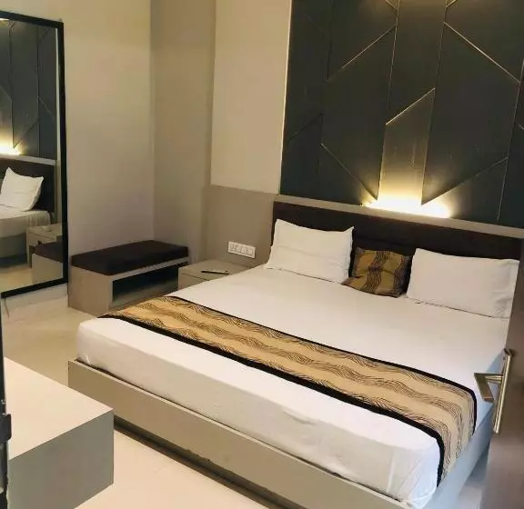 Hotel The Highland