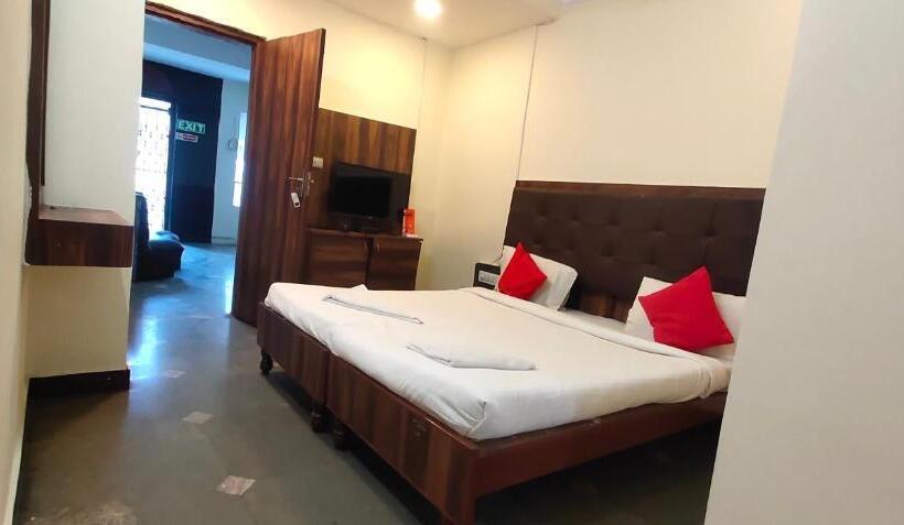 Отель Tokyo Continental