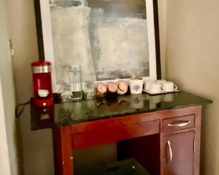 Kalanchoe Poshtel Suites