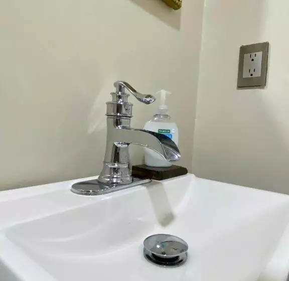 Kalanchoe Poshtel Suites