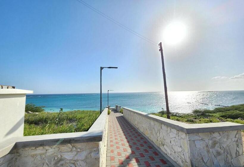 Little Bit Of Heaven Water Edge