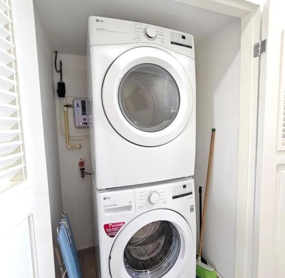 Little Bit Of Heaven Water Edge