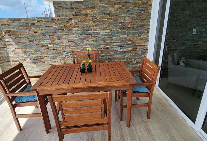 Little Bit Of Heaven Water Edge