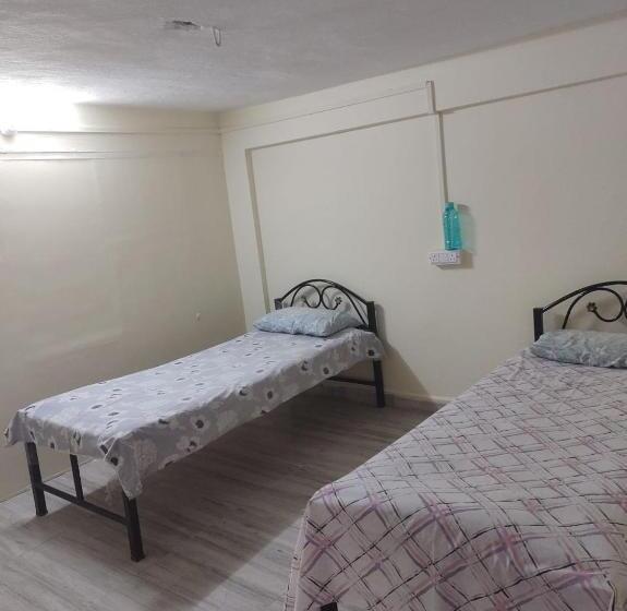 پانسیون Gangotri Guest House