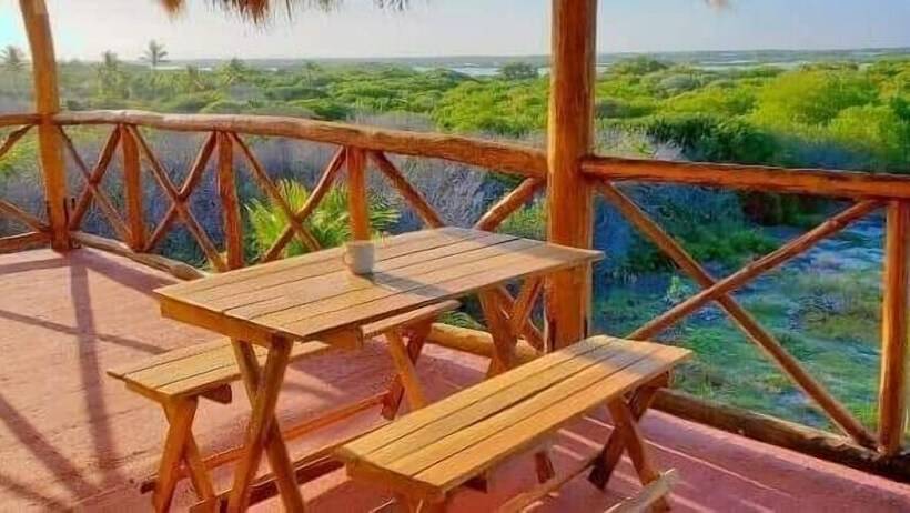 Villas Tuukul Hotel & Resort